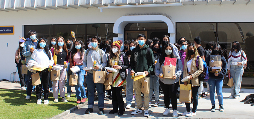Con entrega de kits universitarios dieron la bienvenida a estudiantes ...