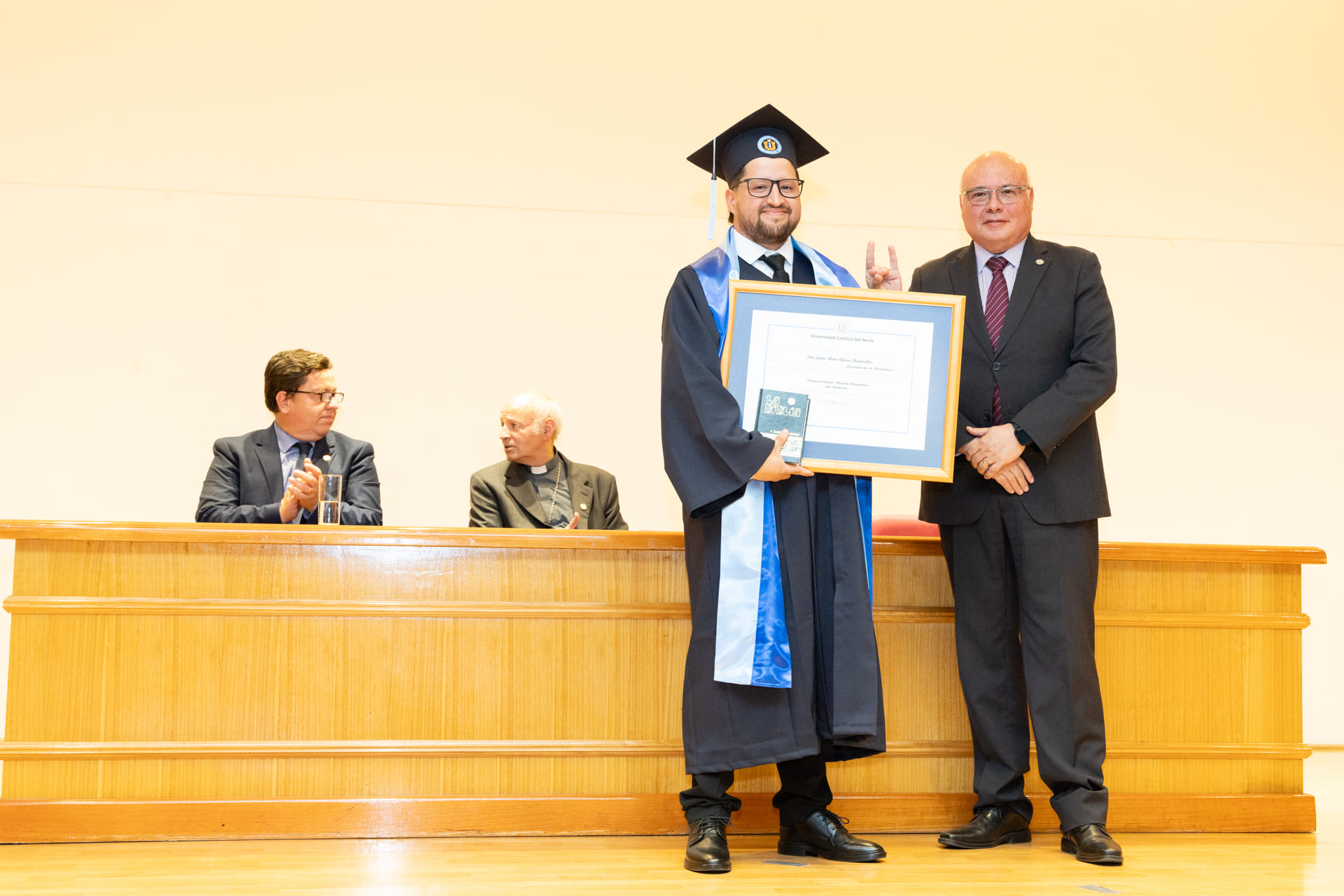 Ceremonia de Graduación 2024 Programas de Doctorado - Universidad ...