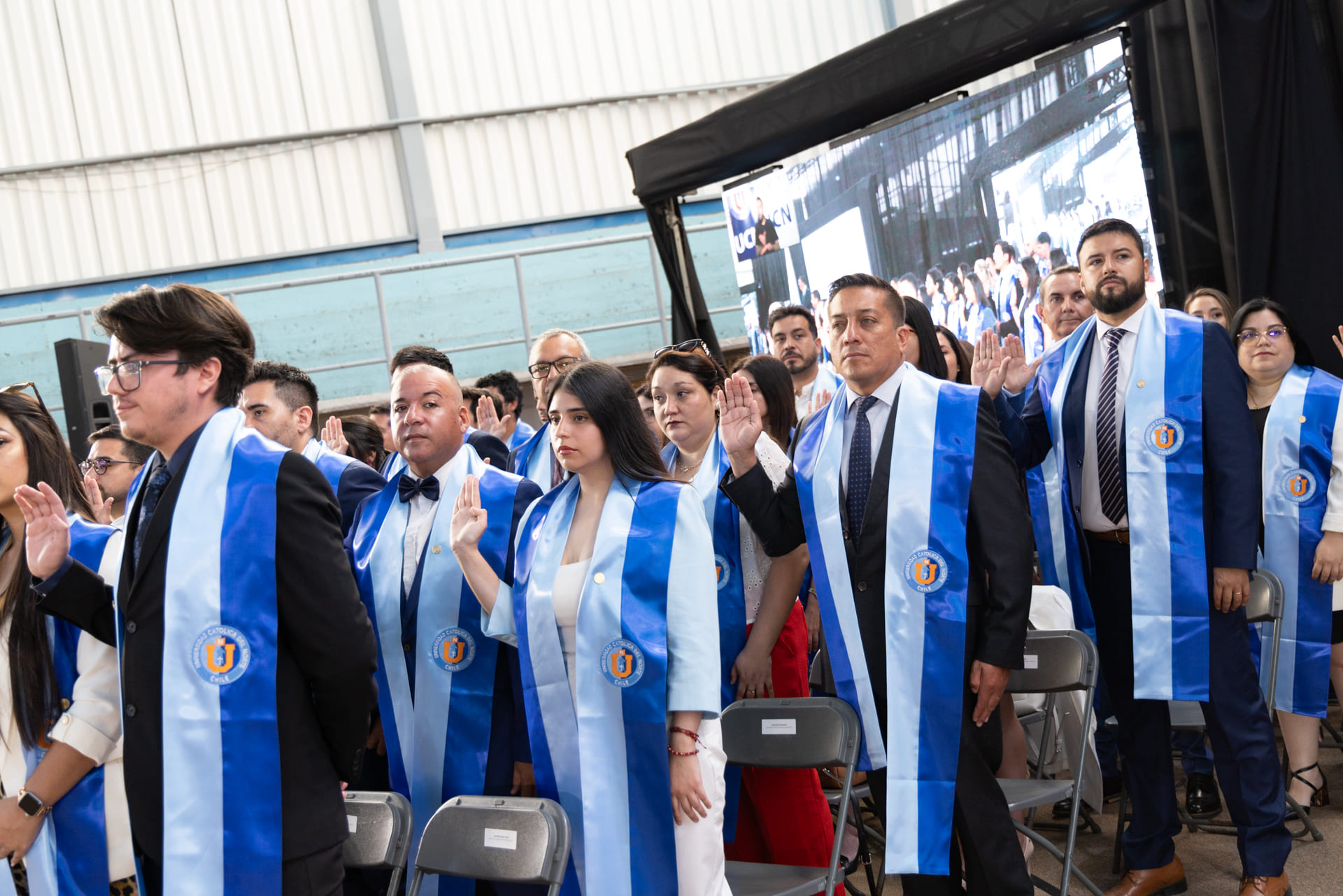 Ceremonia de Graduación 2024 Programas de Magíster - Universidad ...